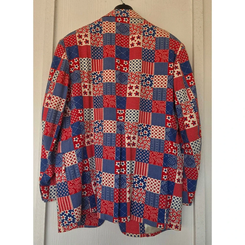 RARE Vintage 70s Patriotic Patchwork Bandana Sport Coat 44R Union Made Tropical